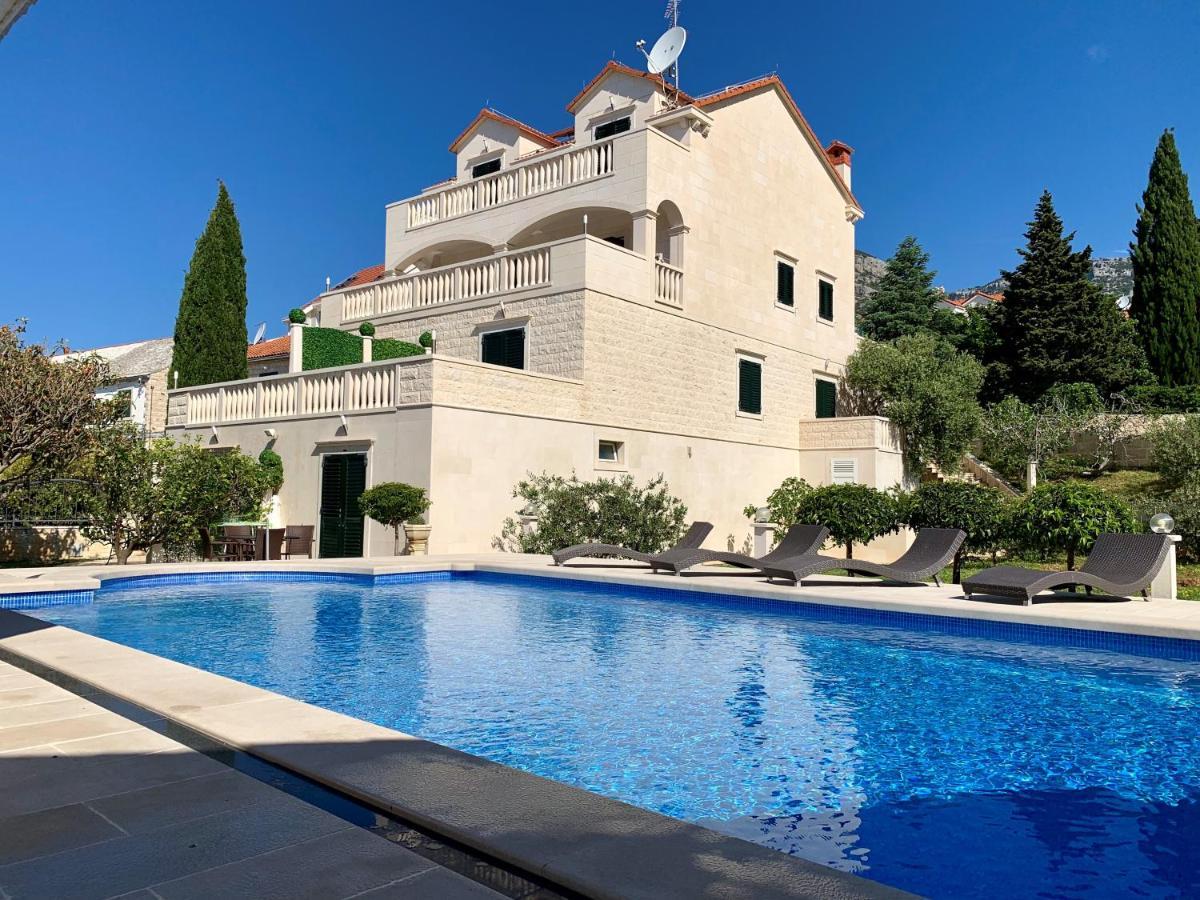 Apartments Villa Jadranka Bol Esterno foto
